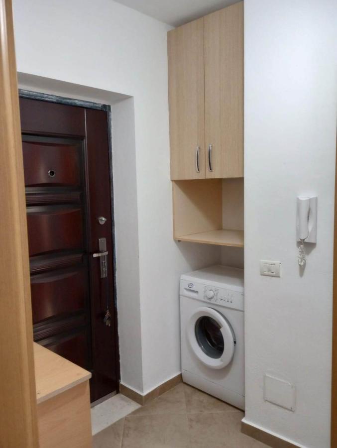 Comfortable Apartment Shëngjin Екстериор снимка