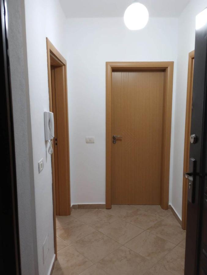 Comfortable Apartment Shëngjin Екстериор снимка