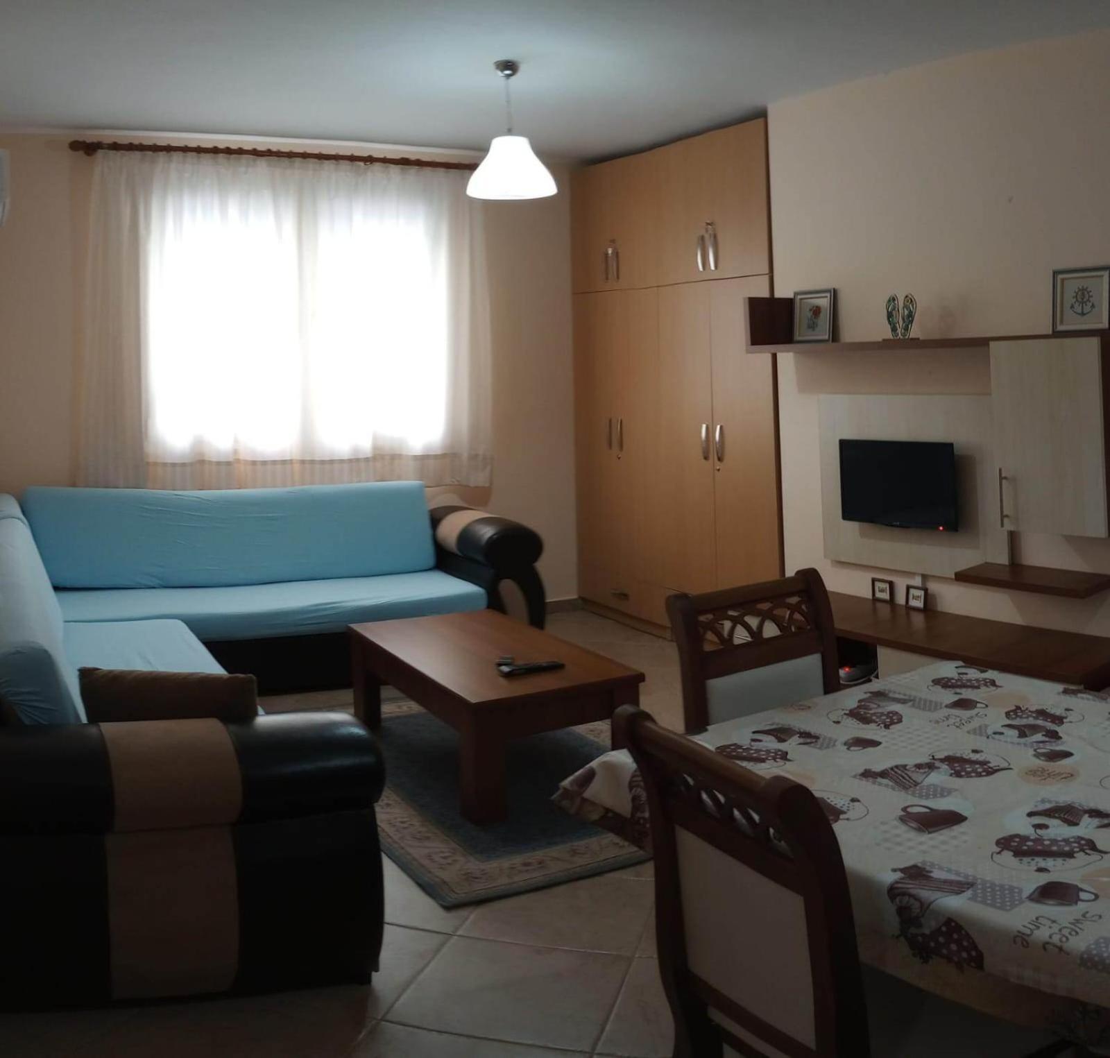 Comfortable Apartment Shëngjin Екстериор снимка