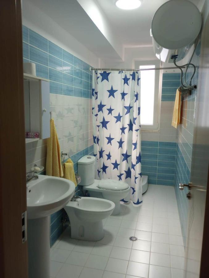 Comfortable Apartment Shëngjin Екстериор снимка