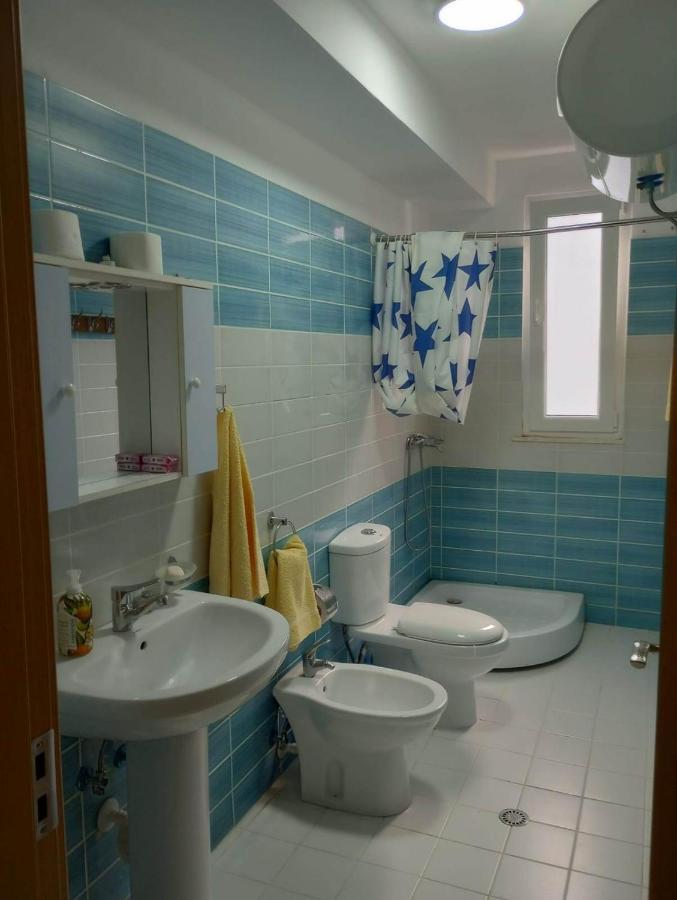 Comfortable Apartment Shëngjin Екстериор снимка